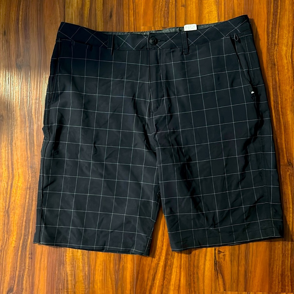 Quiksilver amphibian shorts